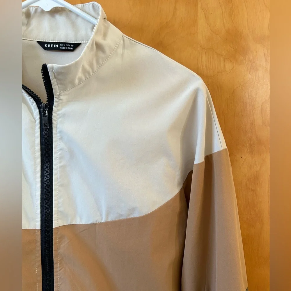Colorblock Zip-Up Jacket - Picture 4 of 6